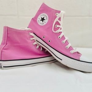 Converse Pink High Top Size 10.5 (Woman)